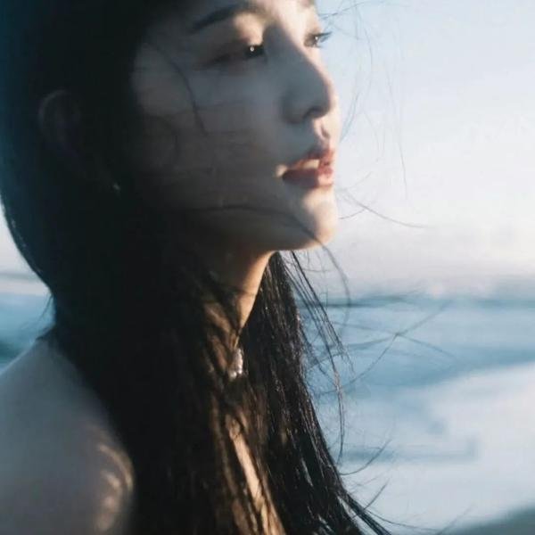 那年中秋月正明